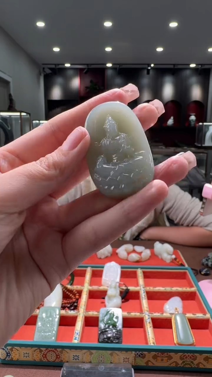 颈饰未镶嵌和田玉工厂清货，不退不换