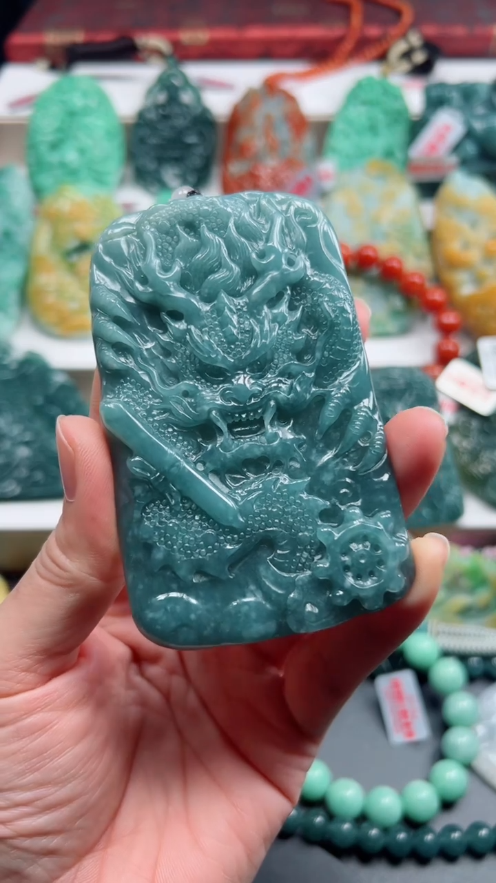 吊坠(不含链)未镶嵌翡翠天然翡翠