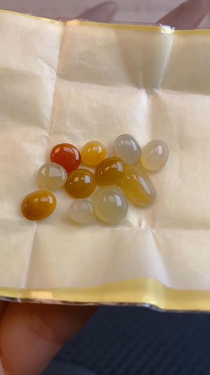 【闪购商品】翡翠耳饰未镶嵌天然A货翡翠24