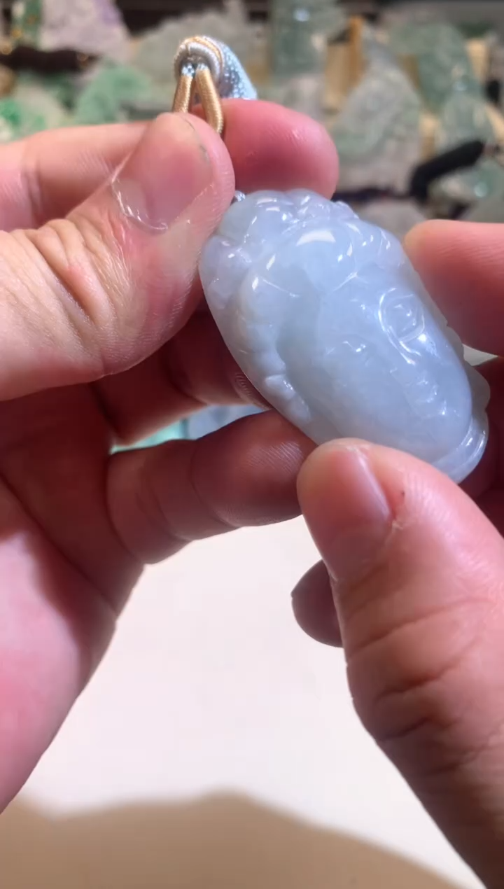 【闪购商品】翡翠颈饰未镶嵌01/23/271