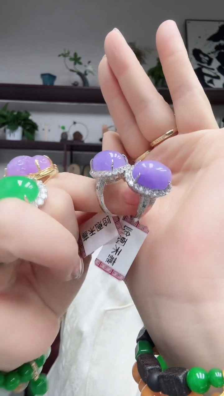 银S925镶嵌戒圈翡翠紫翡鸽子蛋戒指