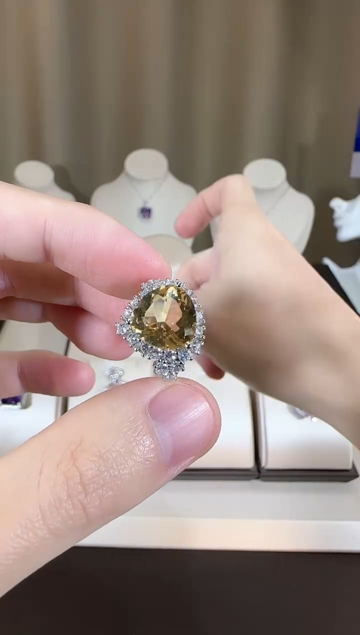 【闪购商品】黄晶戒指银S925镶嵌12mm