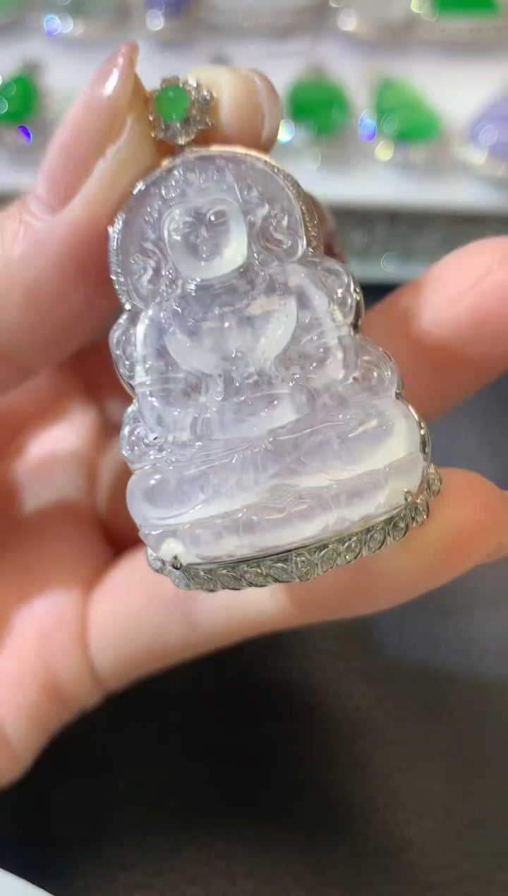 【闪购商品】翡翠吊坠(不含链)18K金镶嵌C33