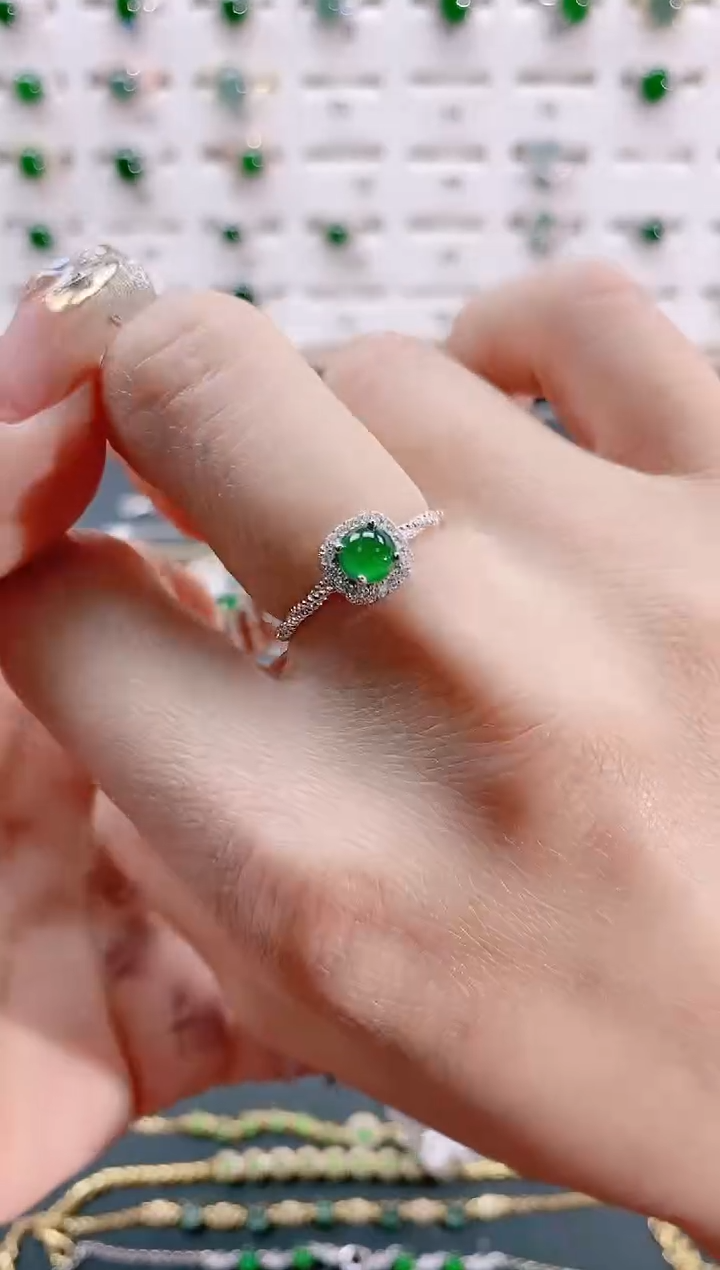 【闪购商品】翡翠戒指银S925镶嵌天然翡翠