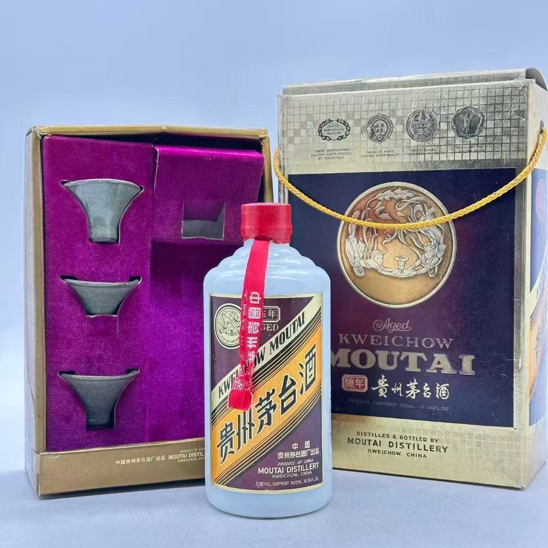KWEICHOW MOUTAI/贵州茅台80年代茅台三杯陈年 大M53度500ml