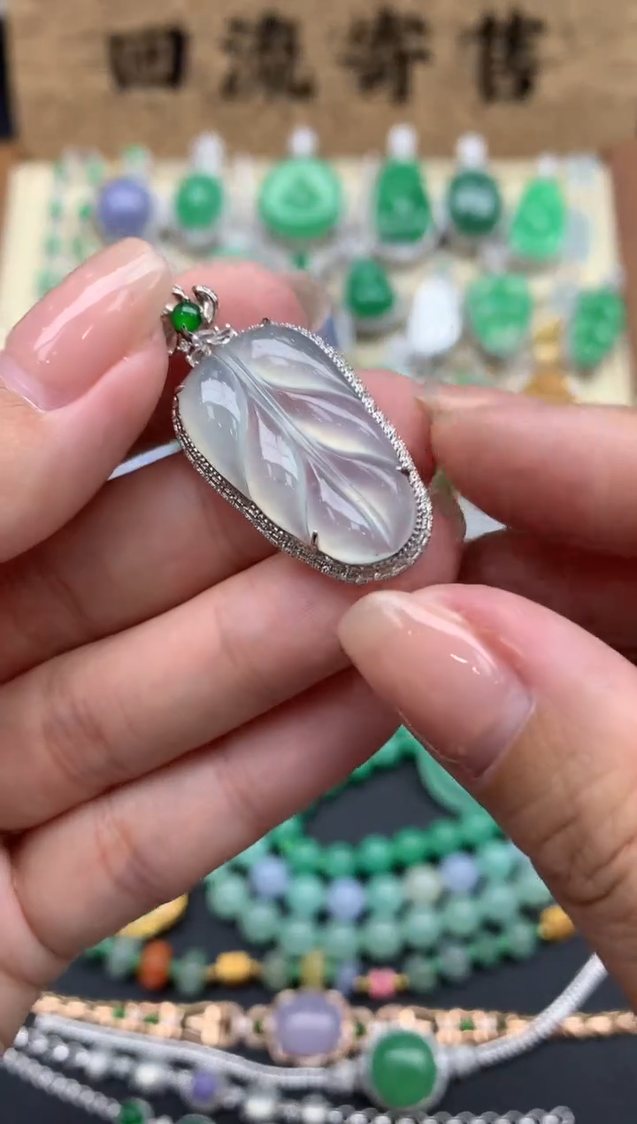 【闪购商品】翡翠颈饰18K金镶嵌436-中国好珍宝