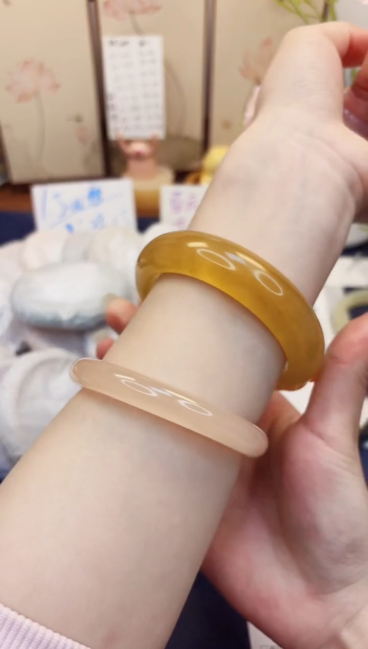 【闪购商品】石英质玉未镶嵌手镯361-财气镯-圈口61