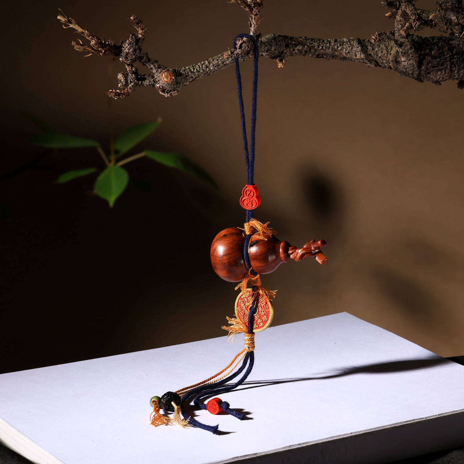 天然辰砂【意婵】《本源之力》雷击木葫芦高含量高瓷光朱砂-YC73329