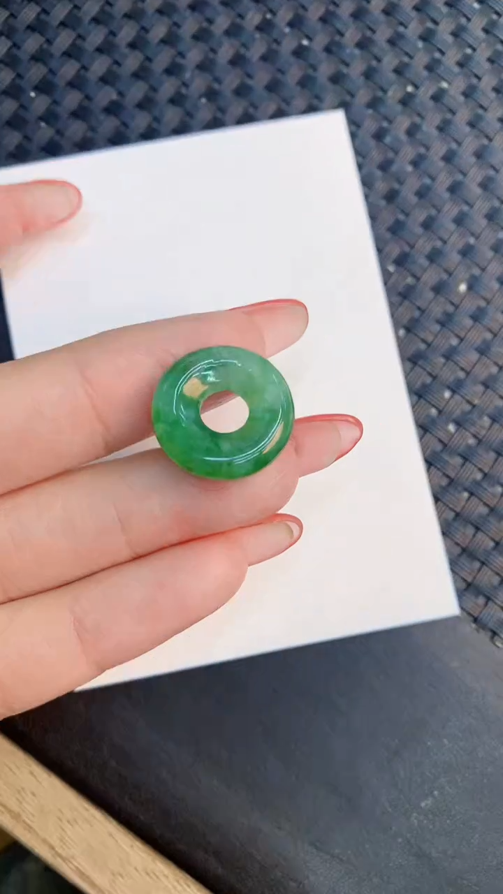 颈饰未镶嵌翡翠1