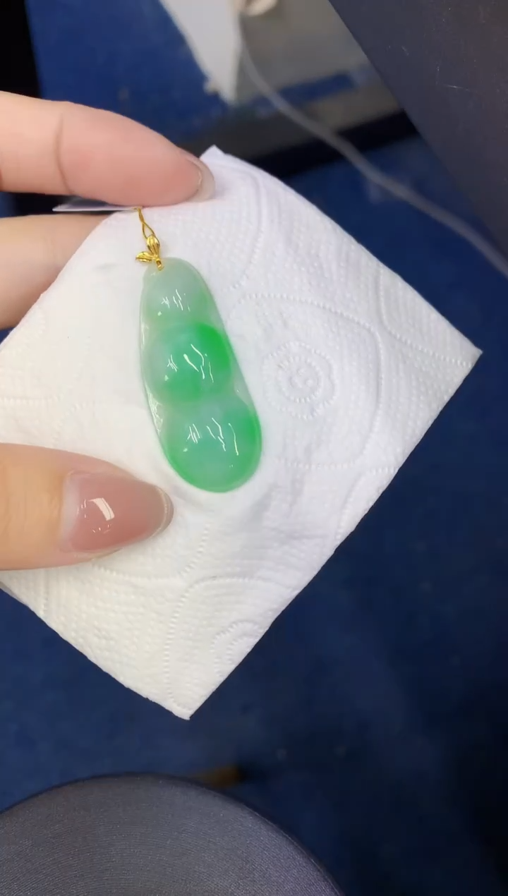 颈饰18K金镶嵌翡翠缅甸天然翡翠A货249