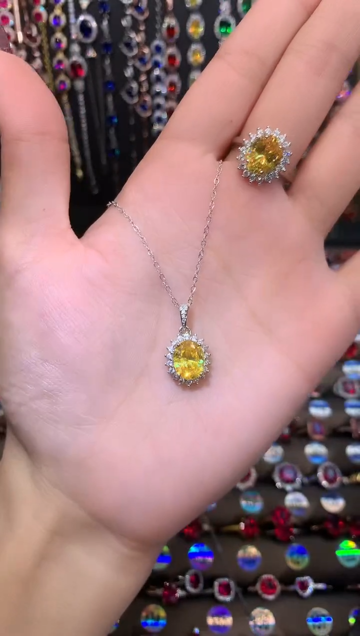 【闪购商品】水晶吊坠(赠链)银S925镶嵌银色810