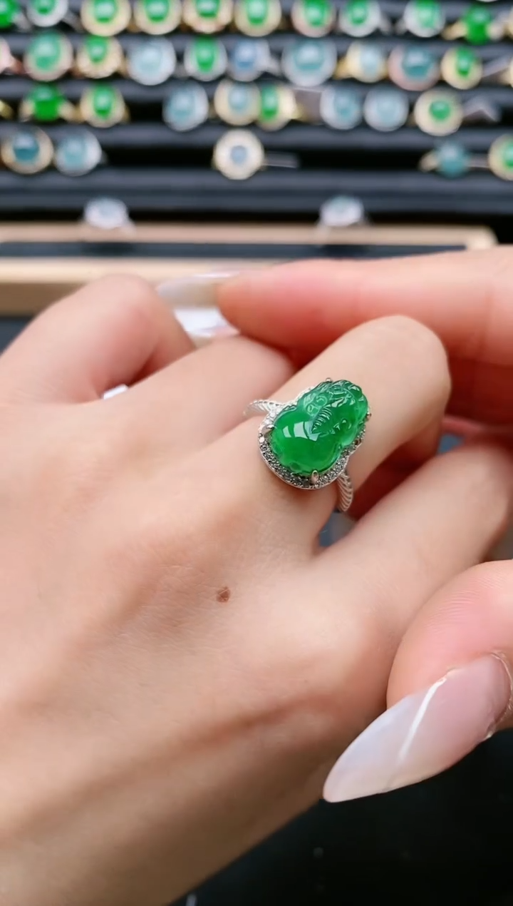 【闪购商品】翡翠戒指银S925镶嵌111111