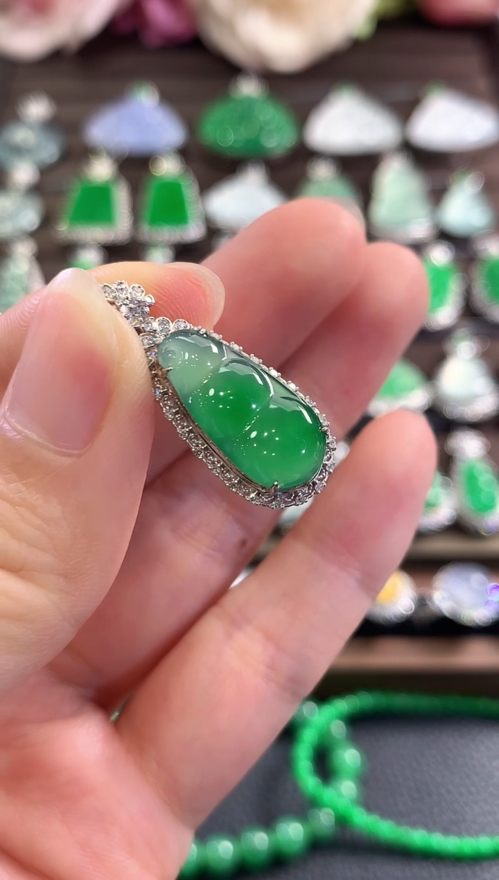 吊坠(不含链)18K金镶嵌翡翠d21