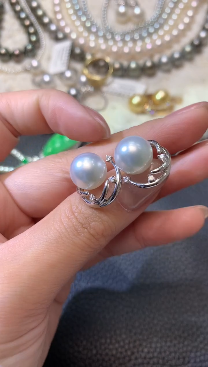 【闪购商品】海水珍珠耳饰18K金镶嵌D56