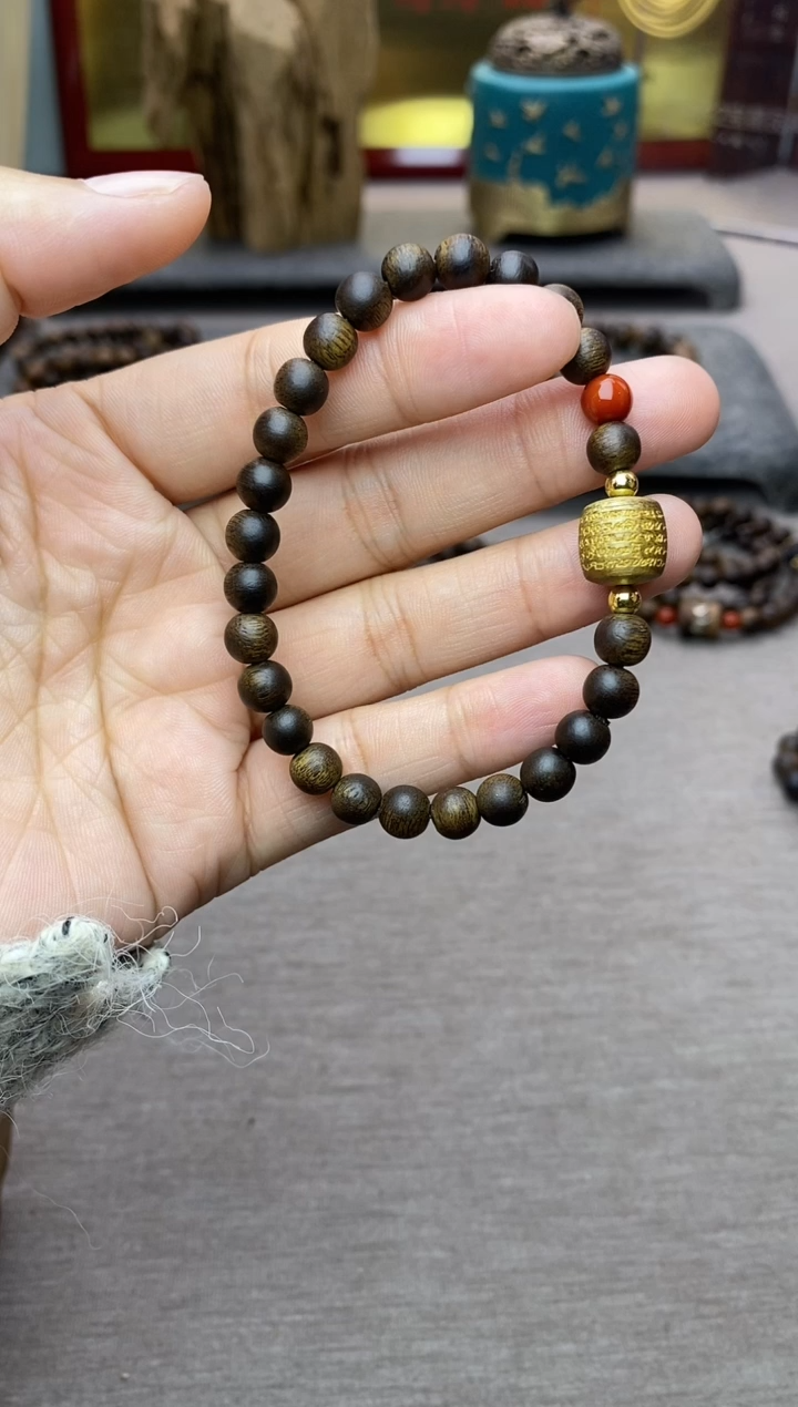 【闪购商品】沉香手串富森红土0.6+五条+配饰沉水单圈