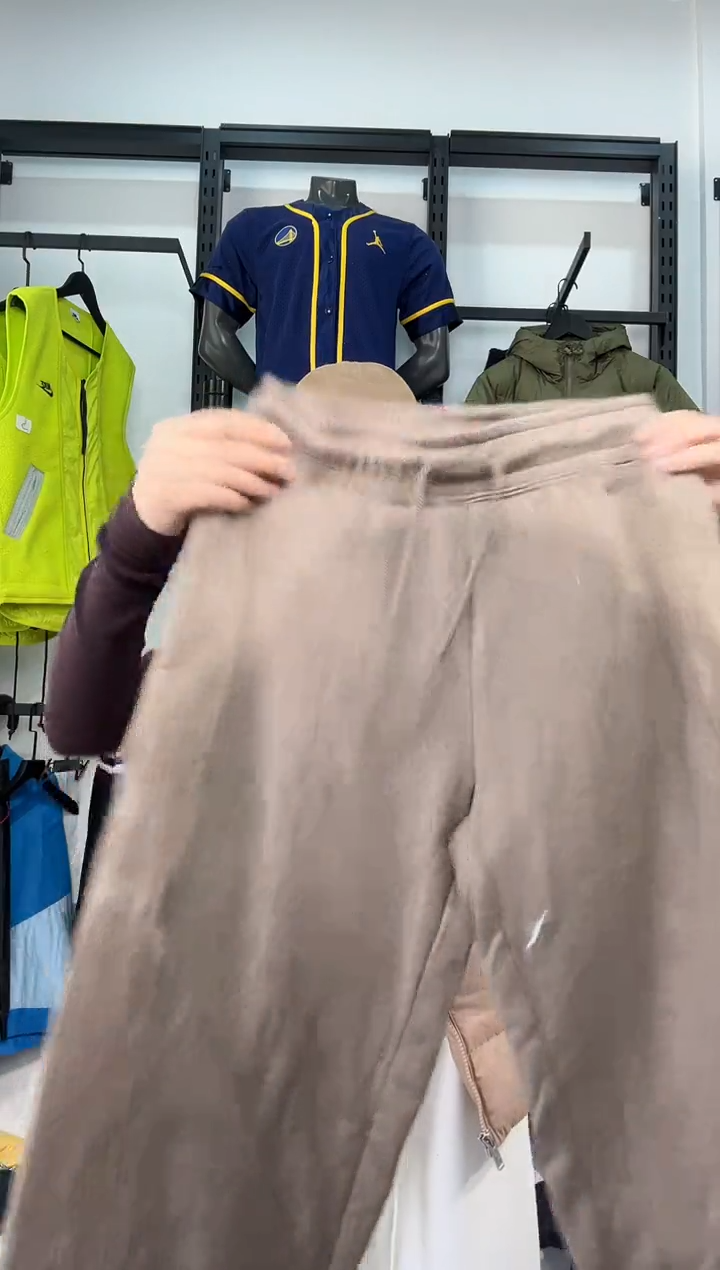 3356 闪购编码  运动卫衣裤以直播间过款为准 尺码   s