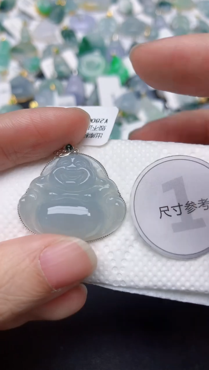 颈饰18K金镶嵌翡翠天然缅甸A货翡翠