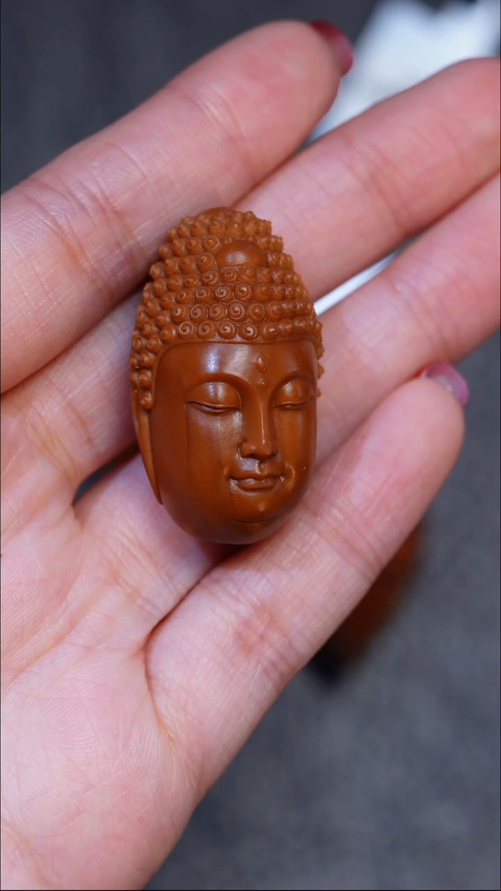 【闪购商品】橄榄核吊坠宋水官佛头