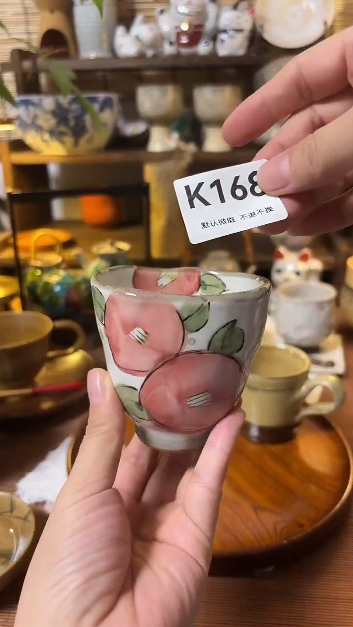瓷片小***?喵喵家都是大漂亮