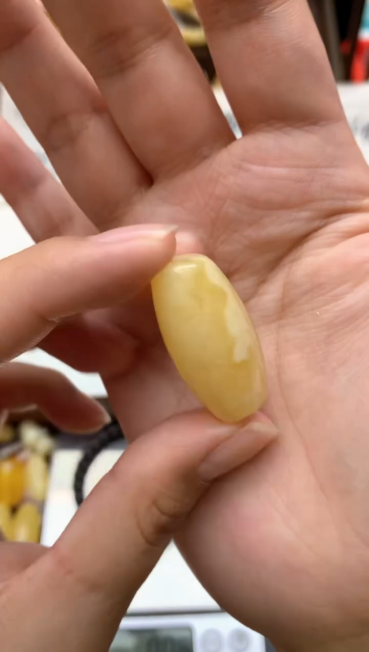 【闪购商品】未镶嵌琥珀珠宝奇石143琥珀蜜蜡花粉有纹小坑介意勿拍