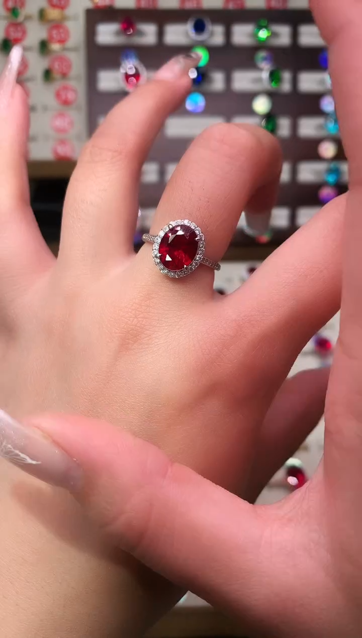 银S925镶嵌戒指红宝石8*10 酒红 银托