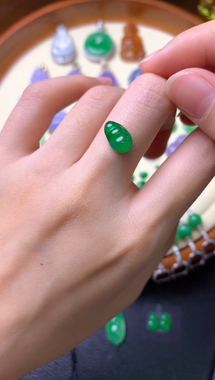 【闪购商品】定制翡翠未镶嵌裸石（镶嵌定制）