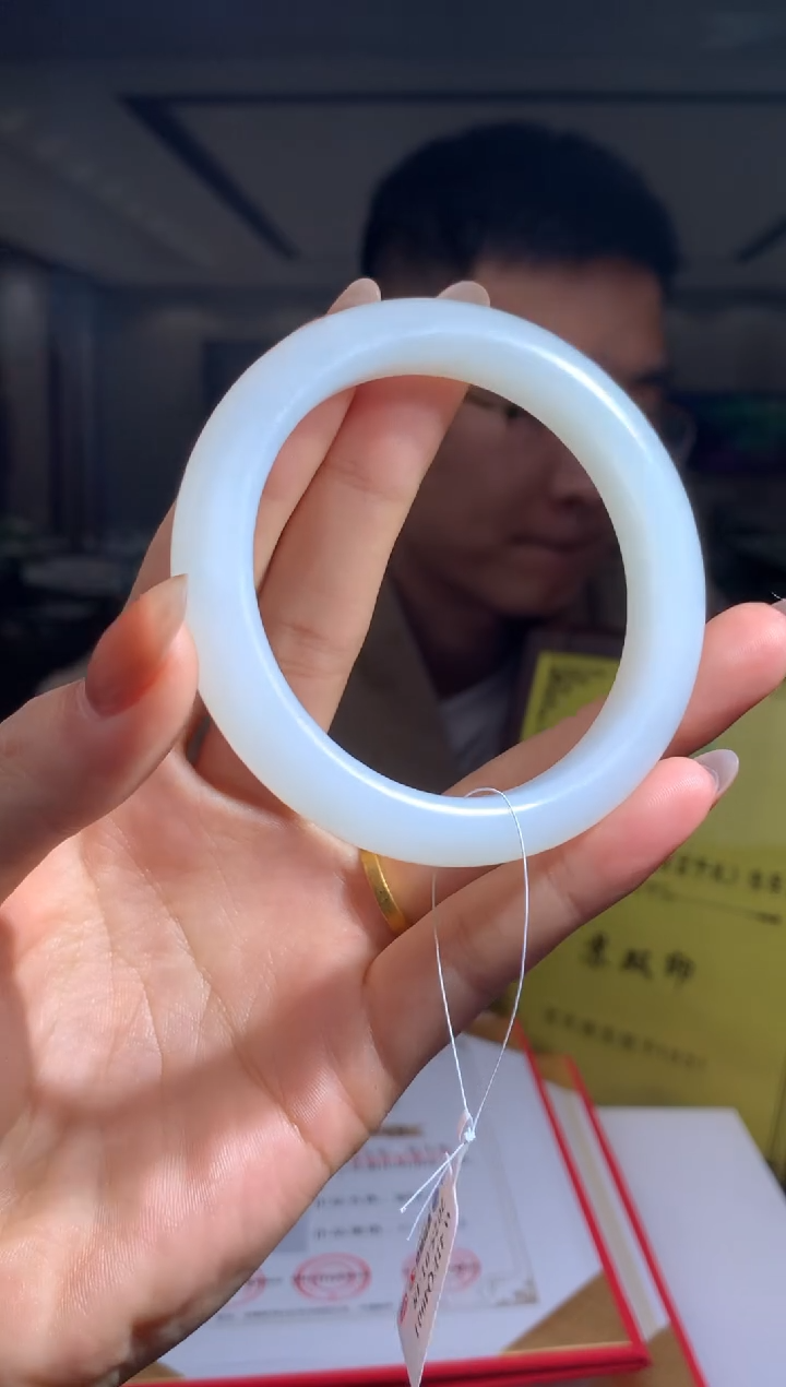 【闪购商品】定制和田玉Boss阳天然和田玉（拍一发一）