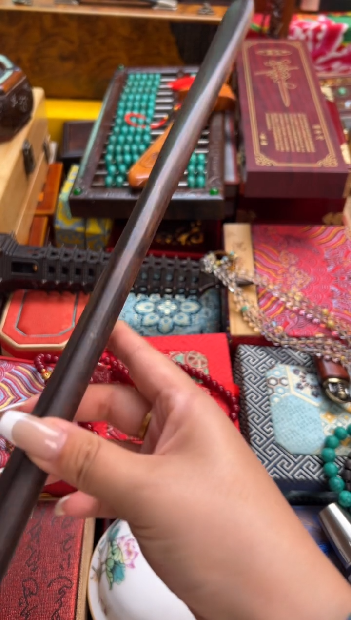 非洲紫檀（红花梨）--------瓷---------鞋拔子