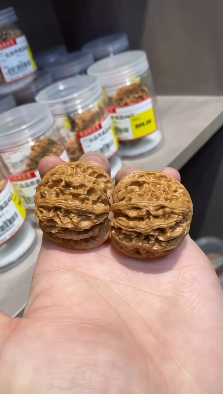 把件文玩核桃李****生微修打底苹果园40尺