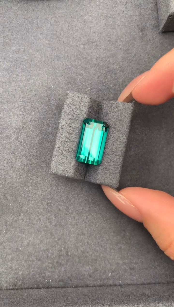 未镶嵌珠宝半成品碧玺8.3ct拉贡  FH  定制