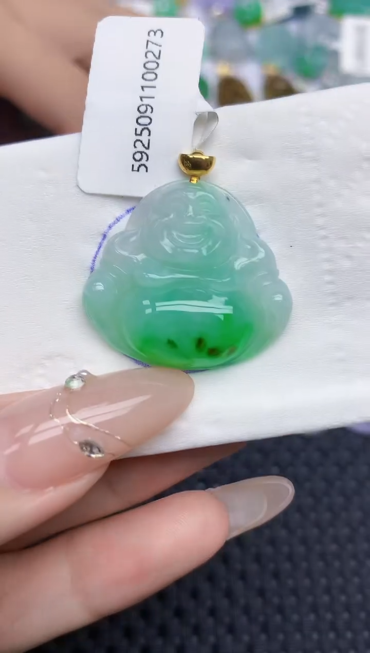 颈饰18K金镶嵌翡翠168   天然翡翠A货  百元以上9米证书费自理