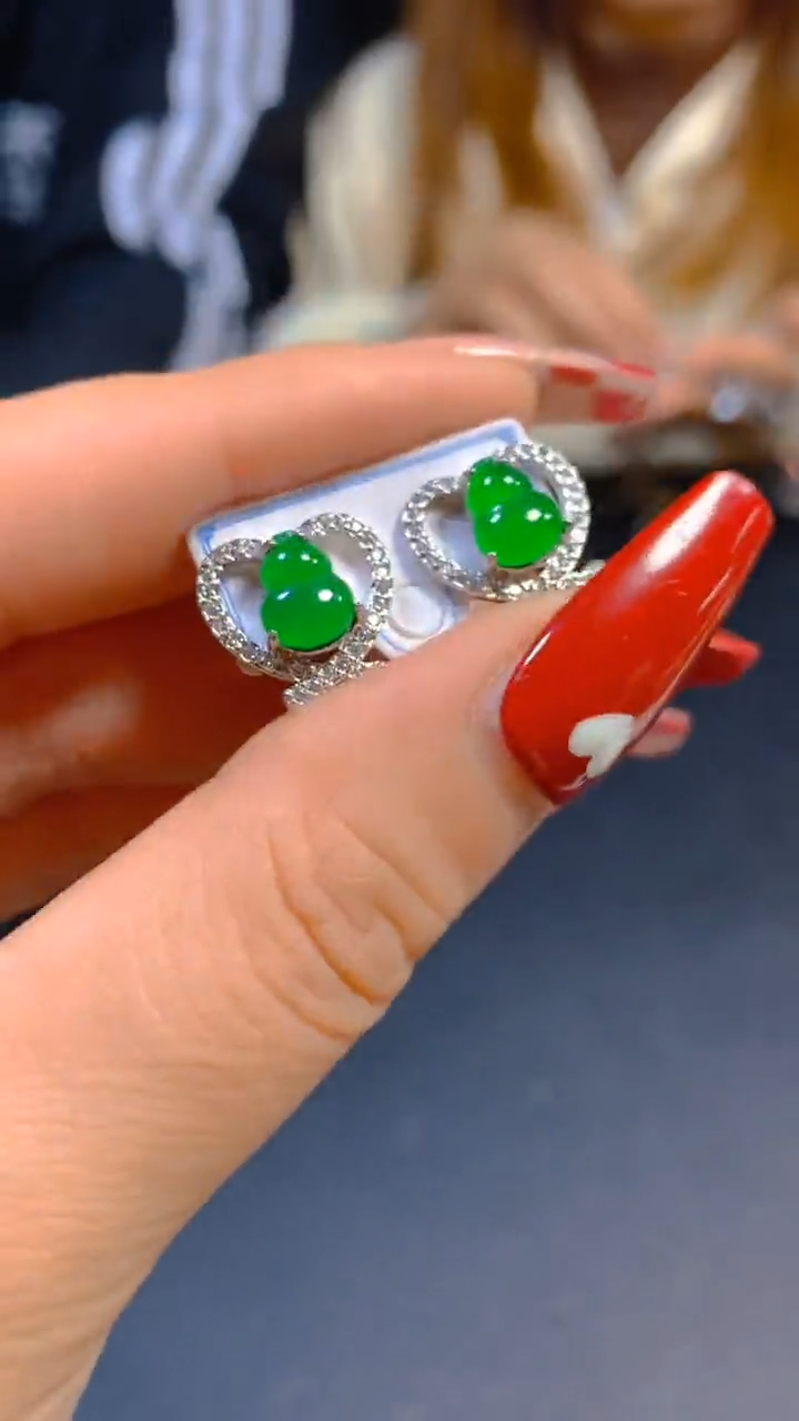 【闪购商品】翡翠耳饰未镶嵌0447817947多样性发一