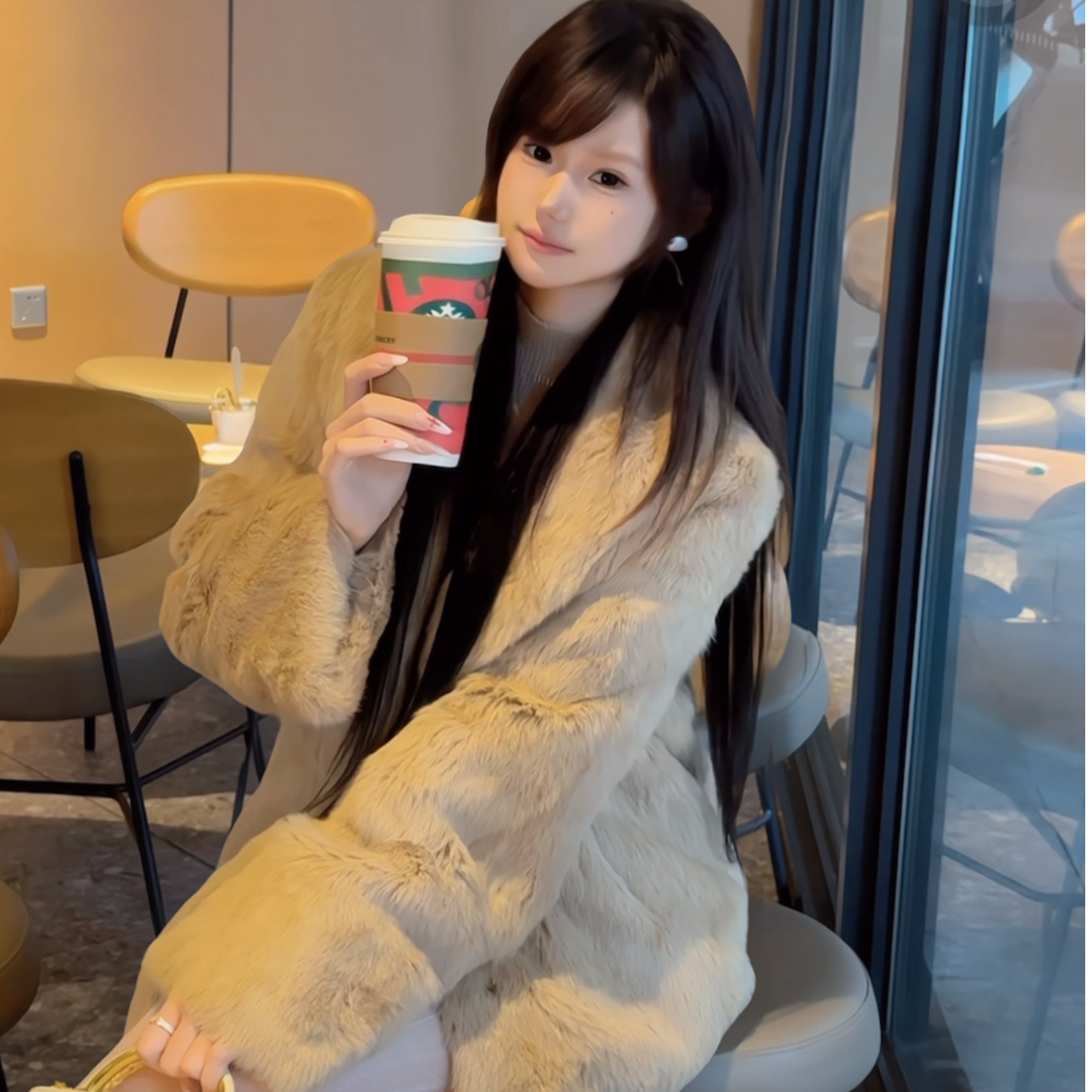 简赫本25冬新款兔毛皮草外套女宽松显瘦加厚保暖毛毛外套
