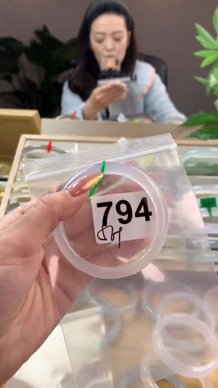 【闪购商品】玛瑙/玉髓手镯未镶嵌794