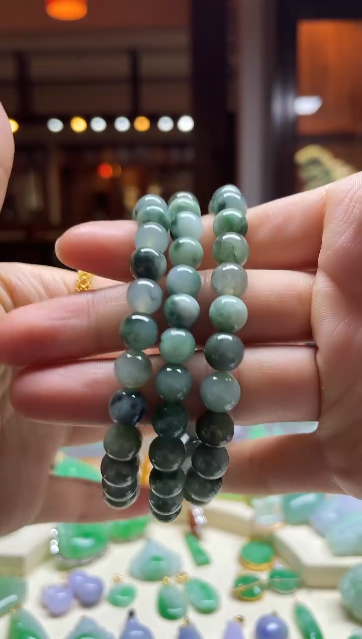 【闪购商品】翡翠手串未镶嵌圆珠多样性发其一