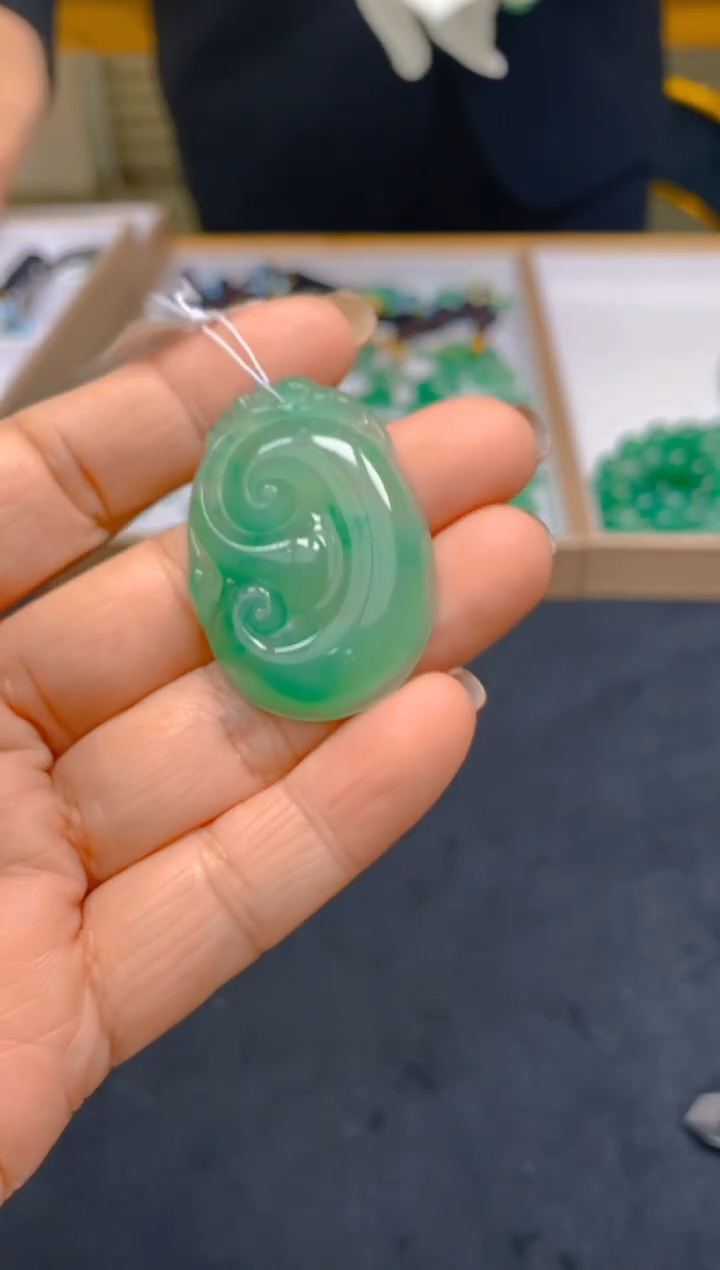 【闪购商品】石英质玉颈饰未镶嵌冰美人非洲翠047