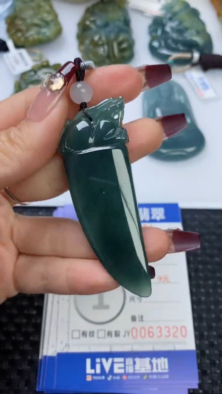 【闪购商品】翡翠颈饰未镶嵌1111111111111111