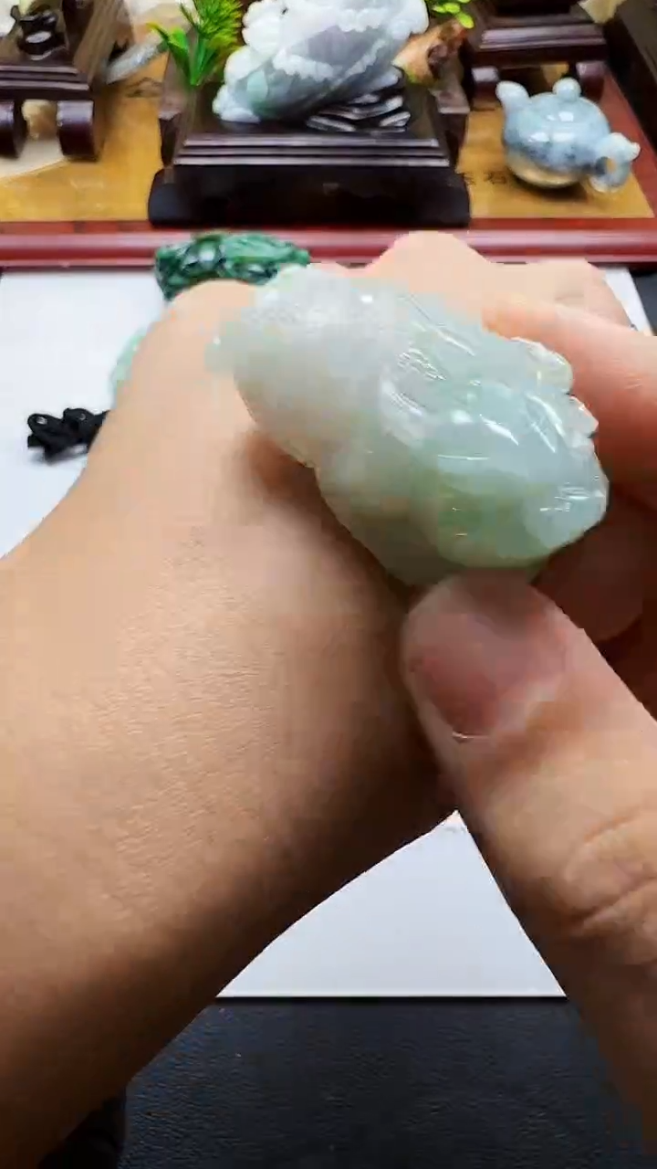 吊坠(不含链)未镶嵌翡翠1