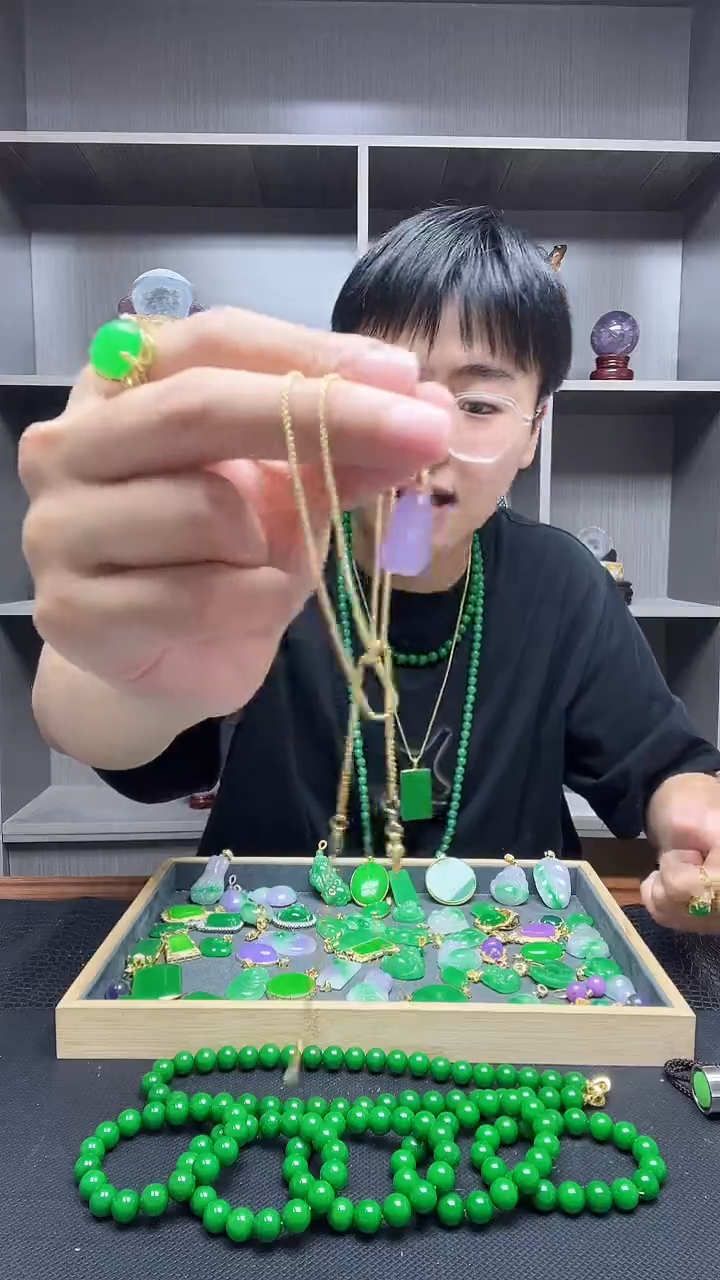 翡翠14K金镶嵌吊坠(赠链)吊坠