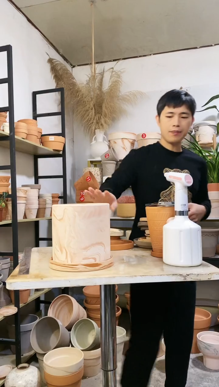 【闪购商品】陶18*18玛奇朵直筒 1盆1托