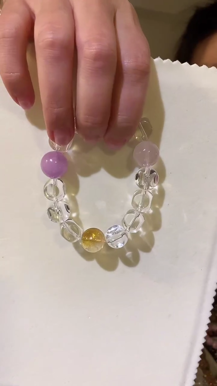 【闪购商品】水晶手链未镶嵌白水白水菠萝型