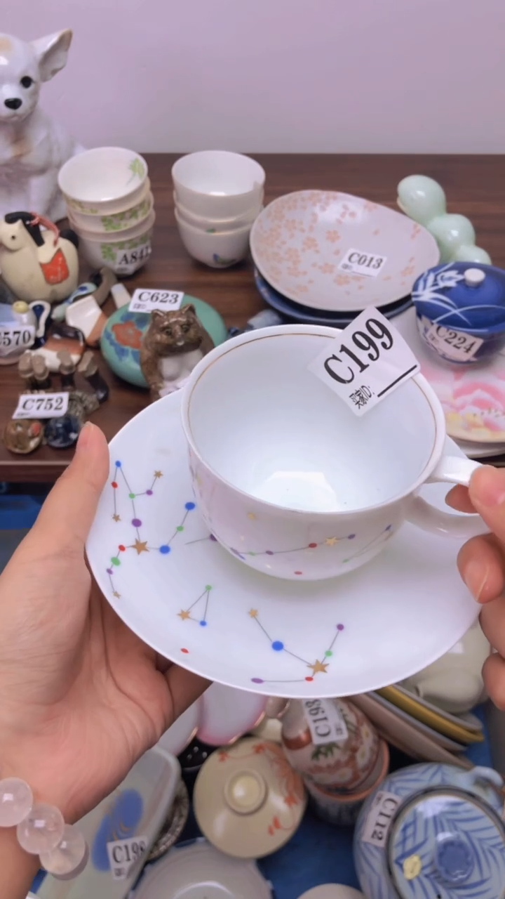 A龙华精品陶瓷店