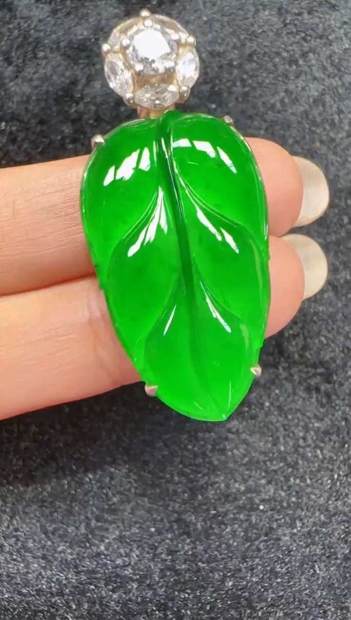 未镶嵌定制翡翠翡翠吊坠93