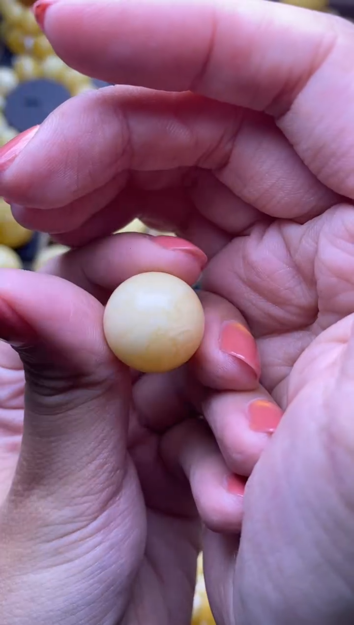 【闪购商品】琥珀裸石未镶嵌大小姐珠宝严选121