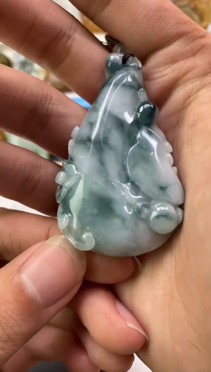 颈饰未镶嵌翡翠永***友天然翡翠