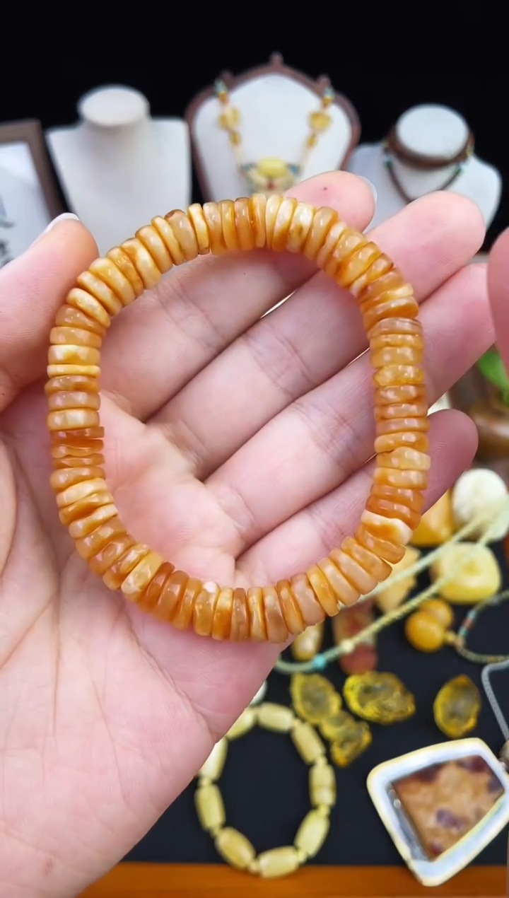 琥珀未镶嵌珠宝奇石柒月