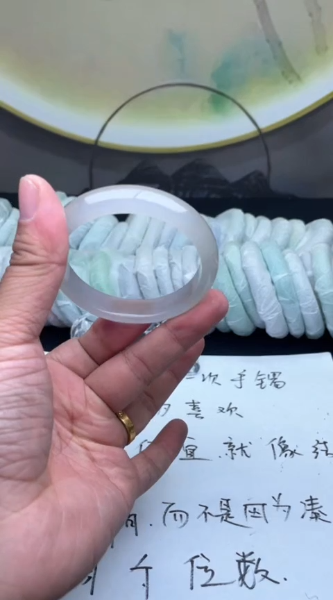 下单就是图片的手镯，放心冲！653