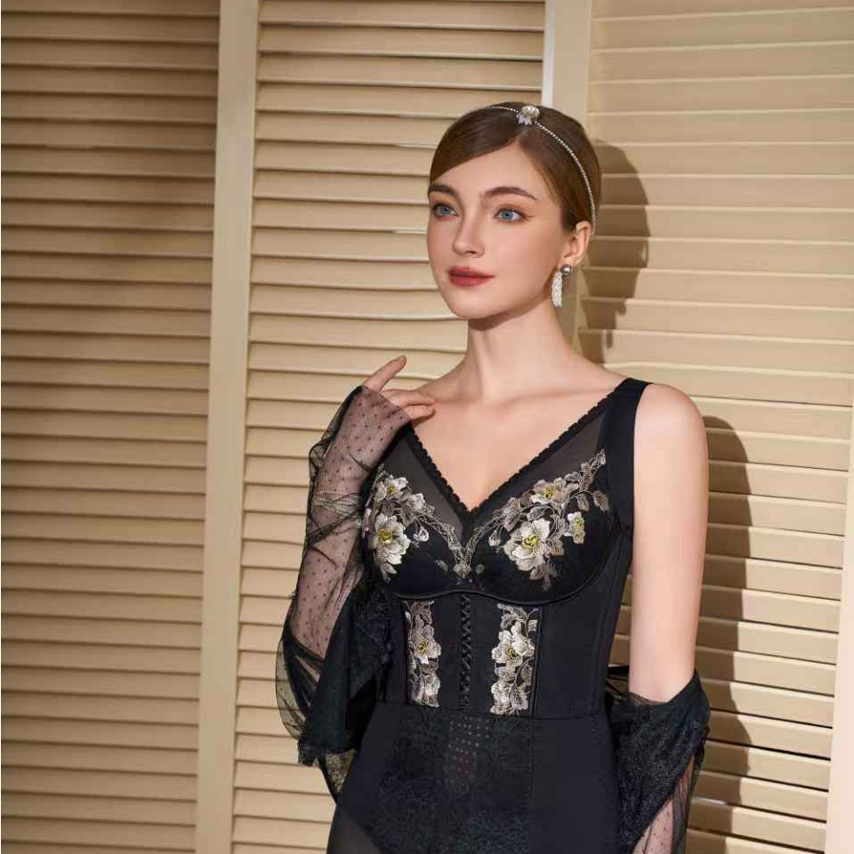 慕纱全罩杯大胸显小奢华刺绣软钢圈8排扣塑形内衣9728