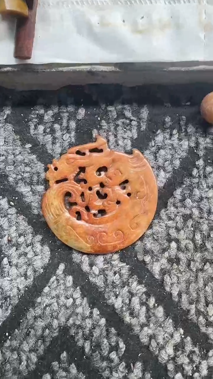 未镶嵌和田玉挂件1