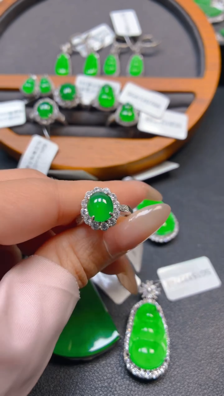 吊坠(不含链)银S925镶嵌翡翠1